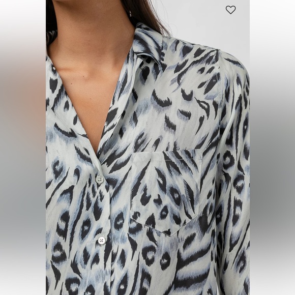 NWT Rails Rebel Ivory Snow Leopard Shirt size Large - Picture 2 of 6